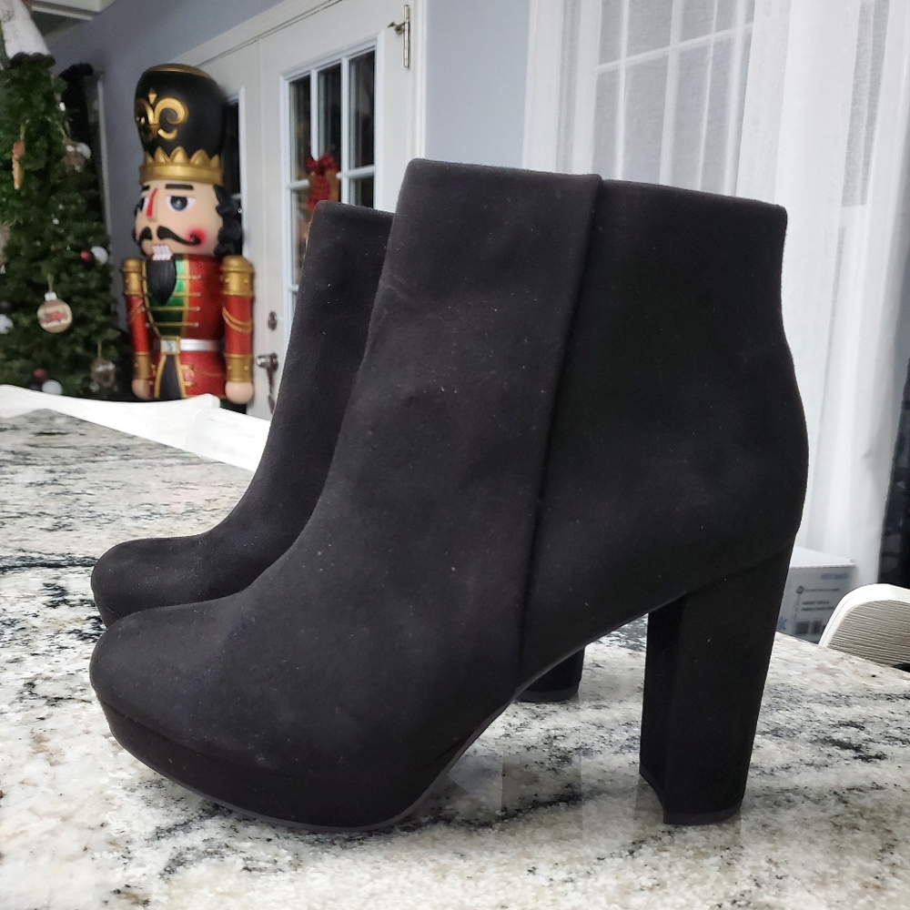 DREAM PAIRS Women's Stomp High Heel Ankle Boots. NWOT!